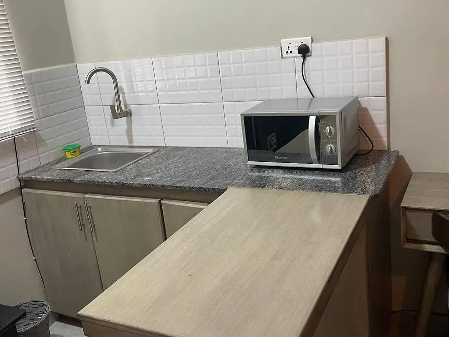 Jd Studio Apartment Wifi&Netflix Kampala