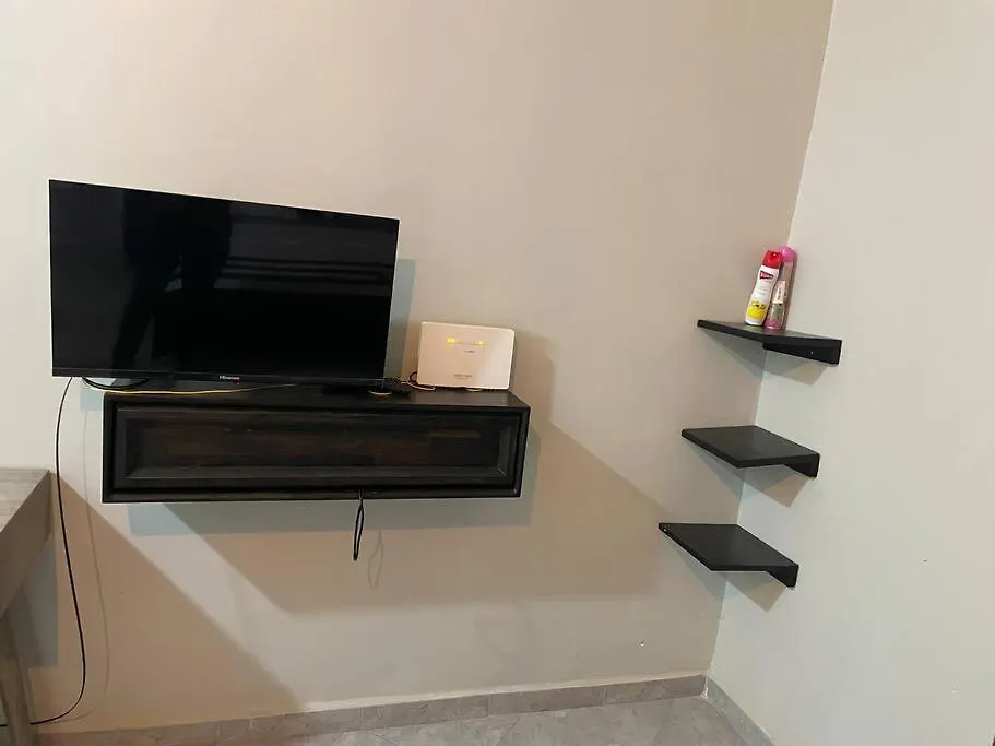 Jd Studio Apartment Wifi&Netflix Kampala